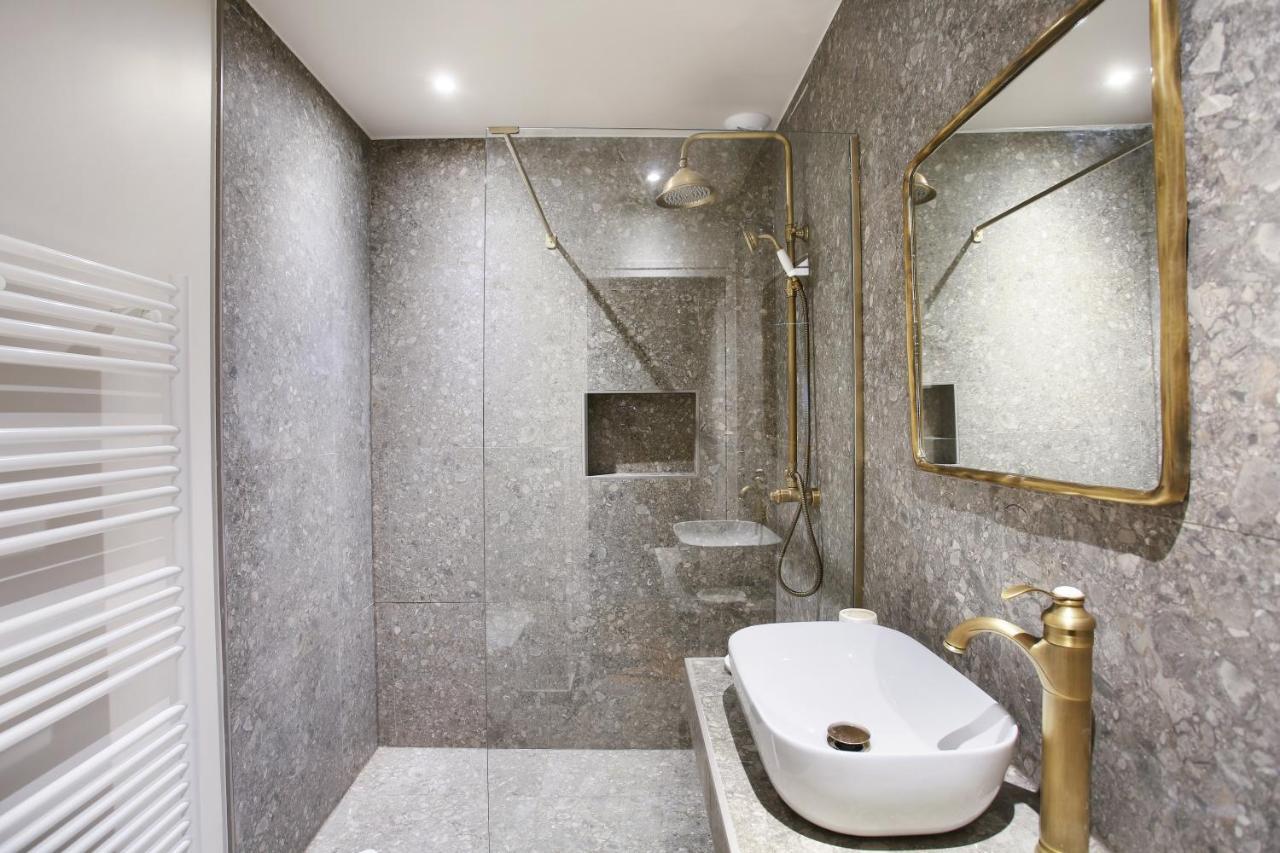 Residence In The Center Of Paris By Studio Prestige 외부 사진